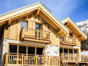 Cottage in Valloire With Ski-storage
