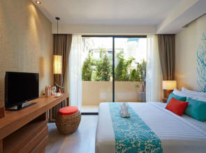 Отель Bandara Beach Resort, Phuket