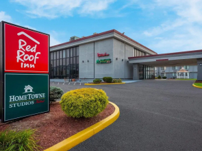 Red Roof Inn Painted Post