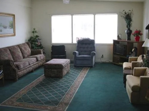 Passport Inn Lamar