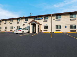 Days Inn by Wyndham Ankeny - Des Moines
