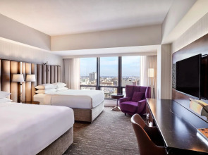 Sheraton Grand Los Angeles