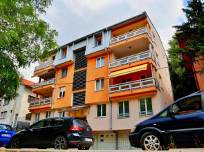 Apartment 11