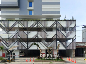 Homey Studio At De Prima Apartment