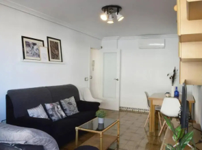Seafront apt Amazing terrace 2 double & 2 single bed