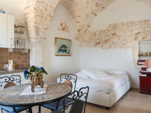 Sea and the city Apartments by Wonderful Italy