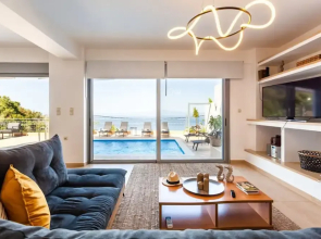 Aigli Luxury Villa - Panoramic Seaview Retreat