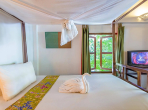 Sambor Village Hotel