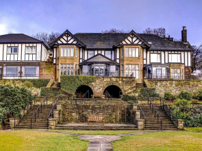 Higher Trapp House