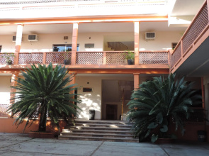 Hotel Juros