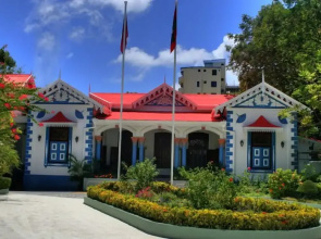 Hotel Flora