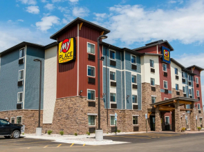 My Place Hotel - Brookings, SD