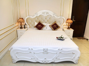 Tuyet Son Hotel