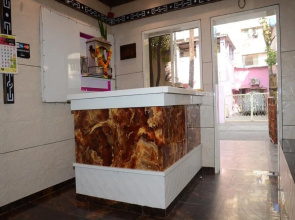 Anil Guest House