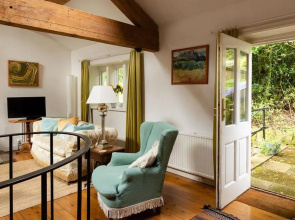 Tyas Cottage