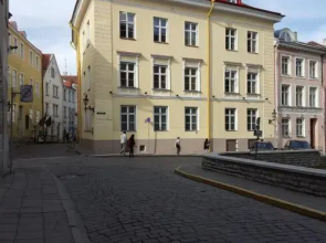 Aarde Apartments