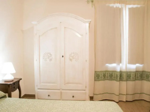 S'eredeu Apartments