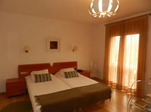 Hotel Porta D'alella