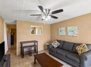 A Getaway To A Getaway 1 Bedroom Condo by RedAwning