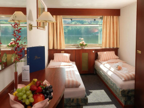 Messecruise Business Hotelship Dusseldorf