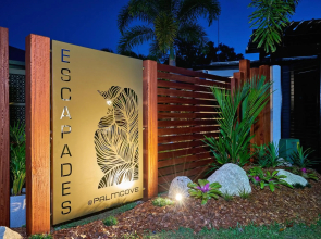 Escapades @ Palm Cove