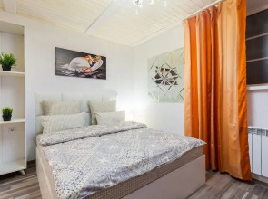 LeoHotels on 4th Sovetskaya,8