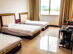 Taijun Business Hotel Leshan