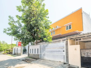 OYO 863 Tenacity Guest House Syariah