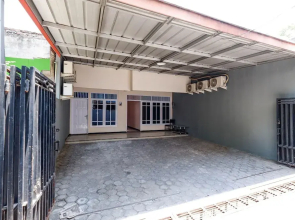 OYO 1723 Wisma Tiara Syariah