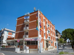 Maximo Hotel