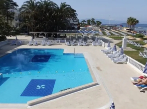 Ladonia Hotels Luna Beach Resort
