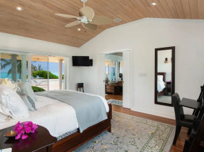 Neptune Cove 5 Bedroom Home