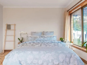 Vintage Cuddle Guest House