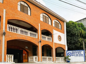 Hotel Oviedo