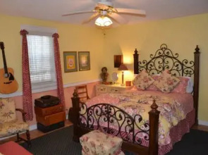 The Garden Walk Bed & Breakfast