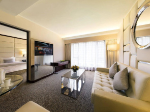 Regal Kowloon Hotel