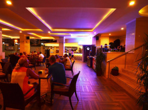 Отель Artemis Princess 