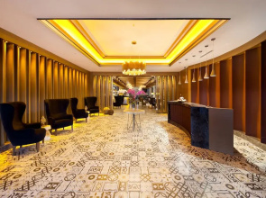 Magna Pivot Hotel - Boutique Class