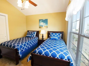 South Beach Cottages 4 bedroom By Affordable Large Properties