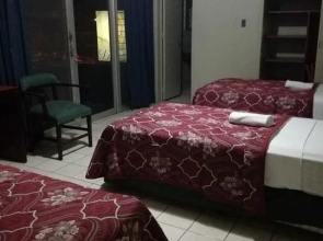 Hotel Dinastia Colima