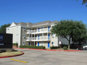 Intown Suites Extended Stay Knoxville Tn