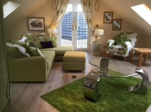 Retreat at The Knowe Auchincruive Estate