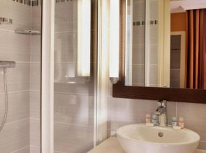 Hotel Saint Honore 85