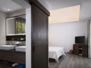 Samui Palm Beach Lead by Celes Samui