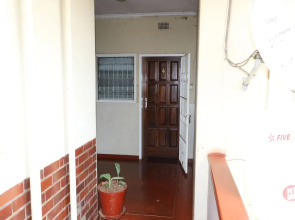 Eastlea 3-Bedroom Apartment