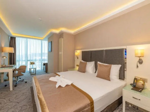 The Conforium Hotel Van