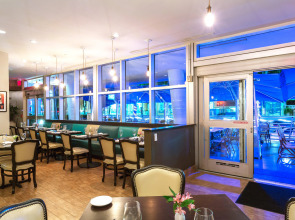 Z Ocean Hotel, Classico a Sonesta Collection