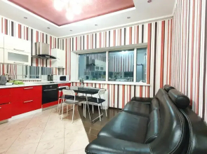 Northern Lights on the 35th floor with a chic view