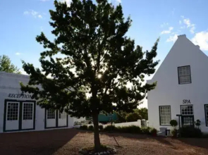 Bellevue Manor Guest House & Wellness Spa Retreat