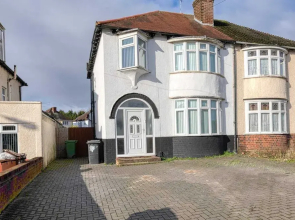 Penderford Home